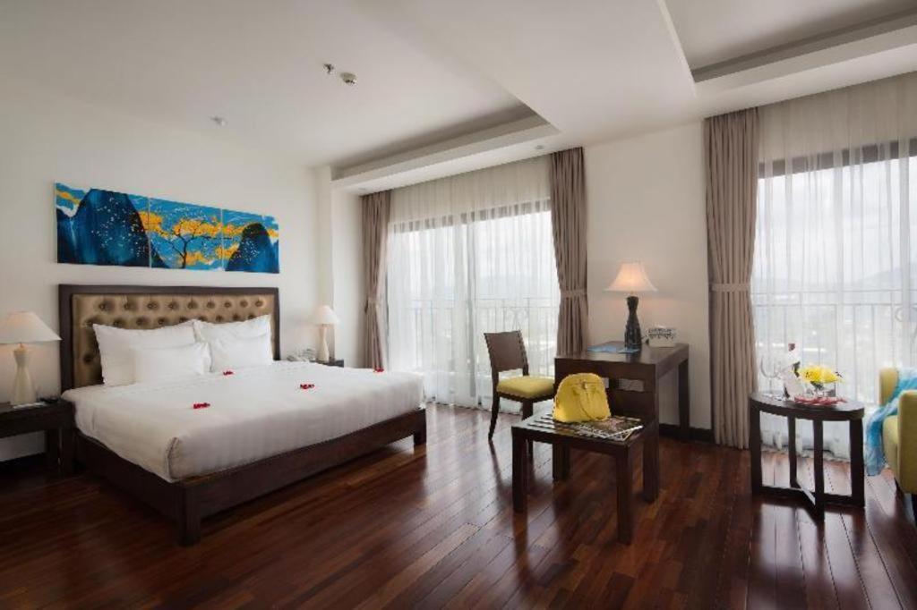 נה טראנג Legendsea Hotel מראה חיצוני תמונה